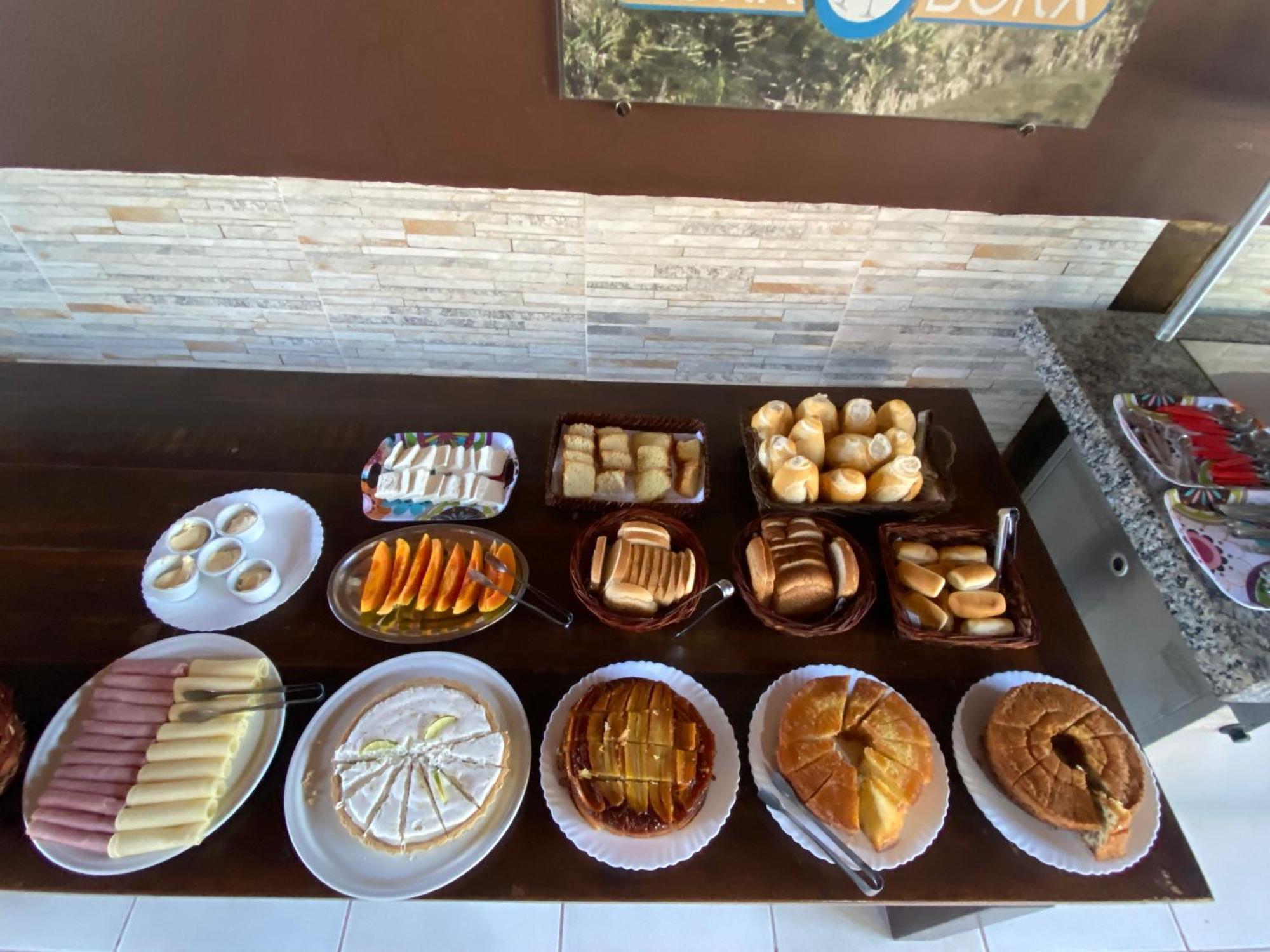 Pousada E Restaurante Bora Bora Da Serra Sao Bento do Sapucai Exterior photo